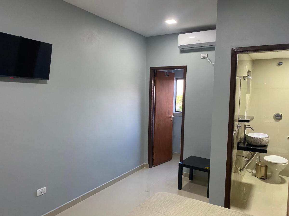 Espana Suites Hotel Ciudad del Este Luaran gambar
