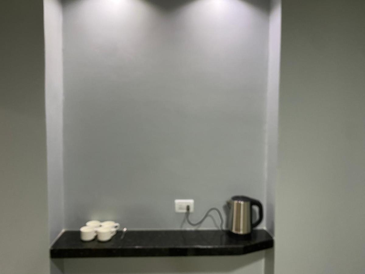 Espana Suites Hotel Ciudad del Este Luaran gambar